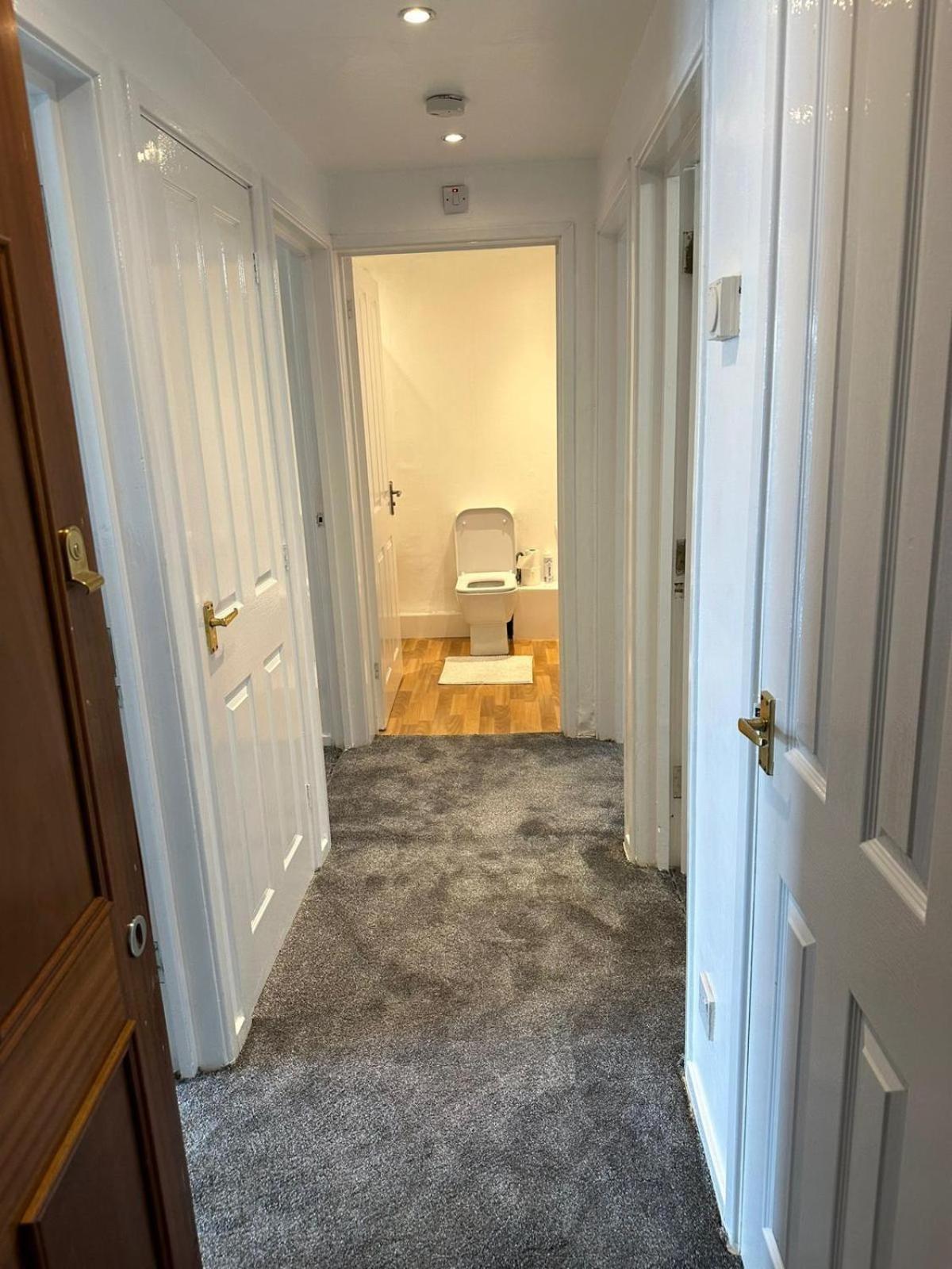 Lovely Two Bedroom Flat Thamesmead  Luaran gambar