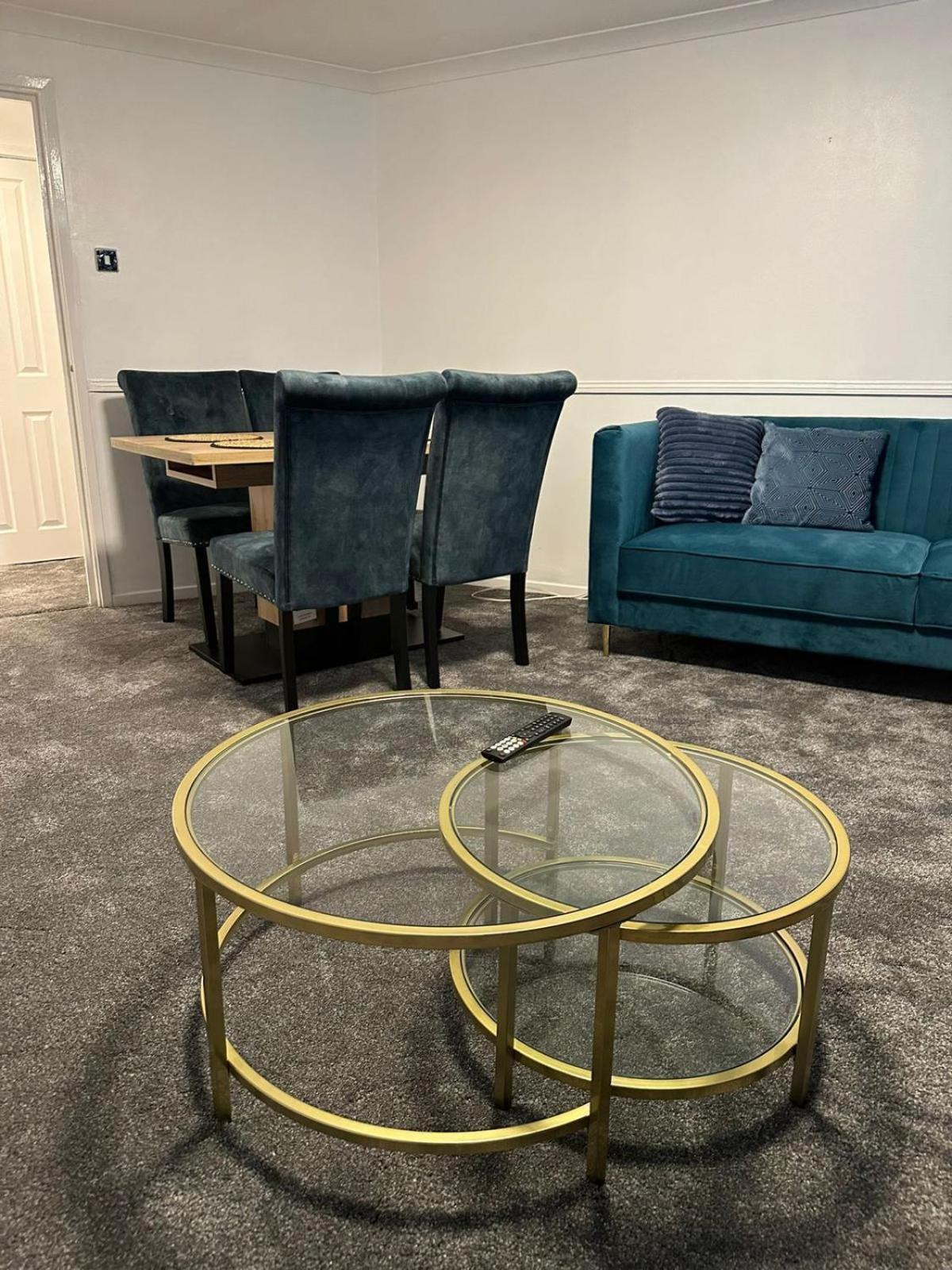 Lovely Two Bedroom Flat Thamesmead  Luaran gambar