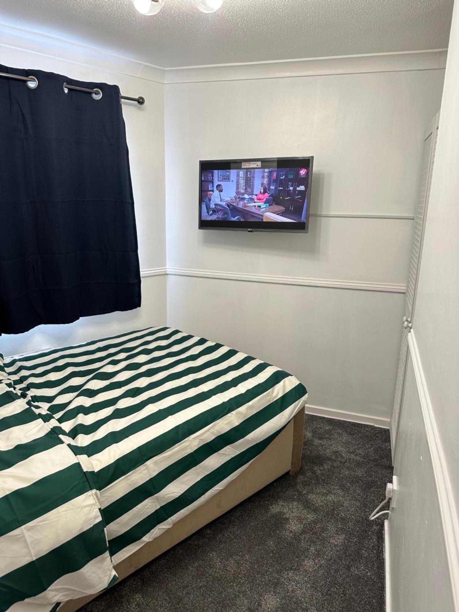 Lovely Two Bedroom Flat Thamesmead  Luaran gambar